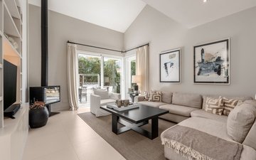 Property slide 20