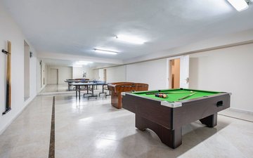 Property slide 17