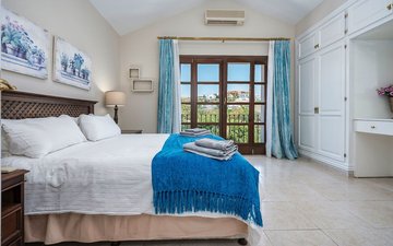 Property slide 21