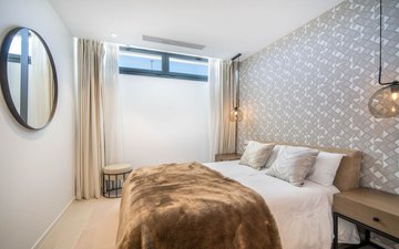Property slide 22
