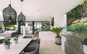 Property slide 18