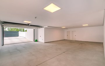 Property slide 25