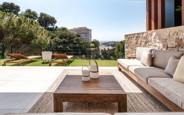 Property slide 21