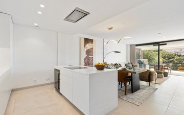 Property slide 25
