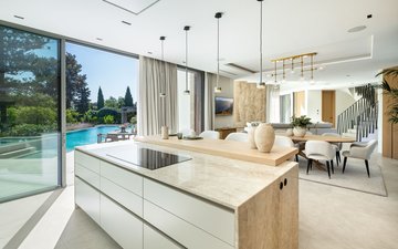 Property slide 16