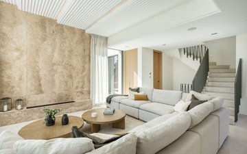 Property slide 21