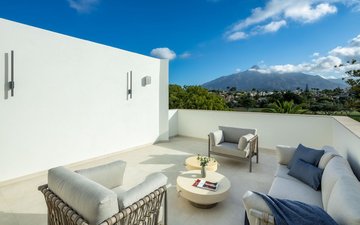 Property slide 40