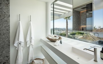 Property slide 19