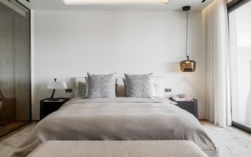 Property slide 16