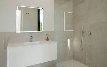 Property slide 22