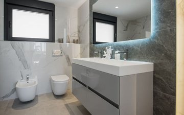 Property slide 18