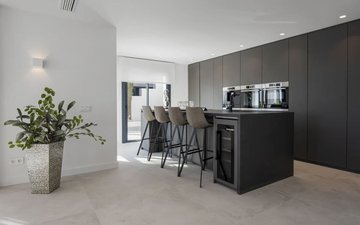 Property slide 20