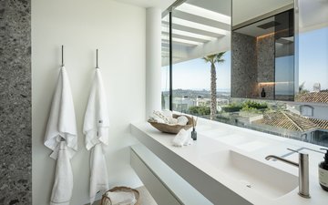 Property slide 14