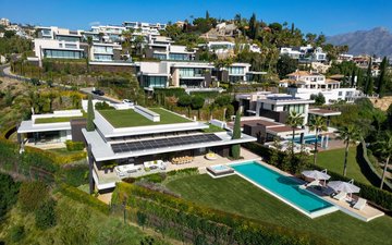Property slide 14