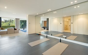 Property slide 27