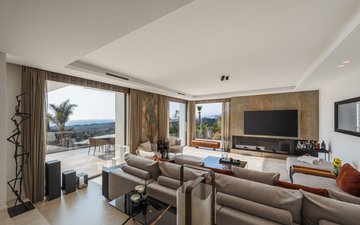 Property slide 10