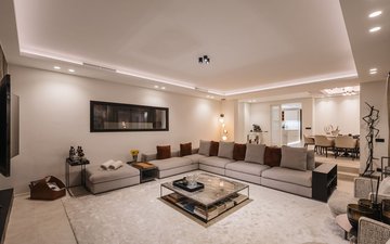 Property slide 17
