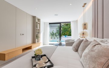 Property slide 14