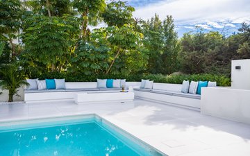 Property slide 44
