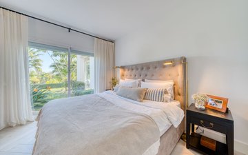 Property slide 10