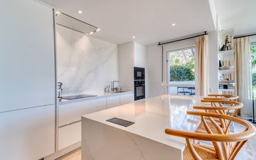 Property slide 21