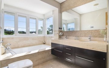 Property slide 20