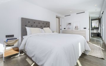 Property slide 4