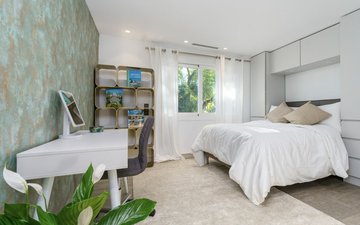 Property slide 17