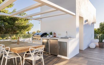 Property slide 18
