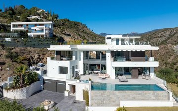 Property slide 20