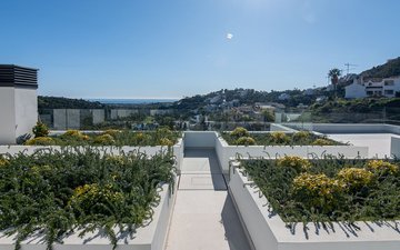 Property slide 25