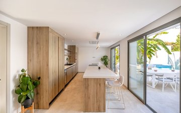 Property slide 28