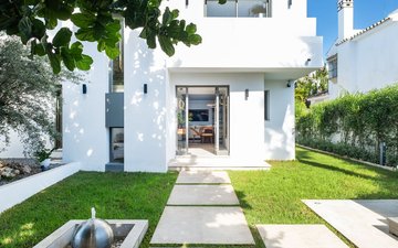 Property slide 33