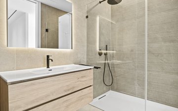 Property slide 21