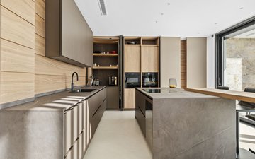 Property slide 38