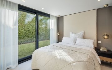 Property slide 17