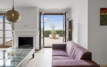 Property slide 8