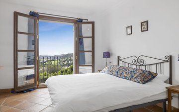 Property slide 9
