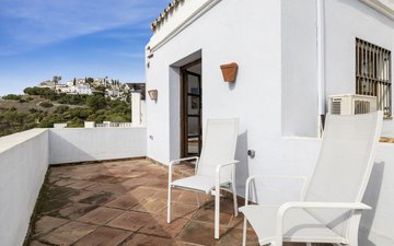 Property slide 20