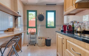 Property slide 14
