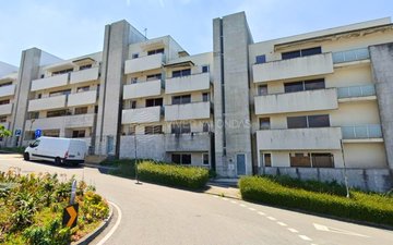 Property slide 20