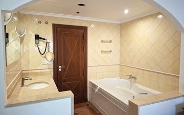Property slide 10
