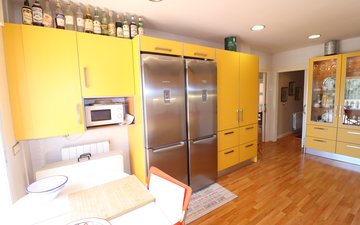 Property slide 19