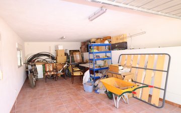 Property slide 48