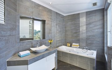 Property slide 32