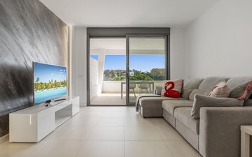 Property slide 21