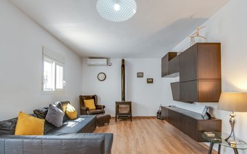 Property slide 15