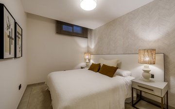 Property slide 20