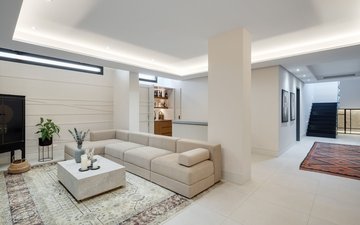 Property slide 31