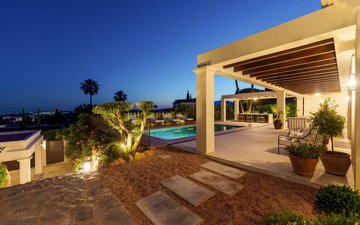 Property slide 39